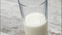 宝宝多大可以将配方奶粉转为纯牛奶？