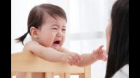 一岁宝宝要东西不给就哭能哭一小时 哭到吐怎么办？