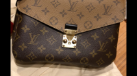 我女朋友今年复读高考，高考完我可以送她什么礼物呢？