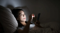 晚睡晚起但睡眠总时长八小时算熬夜吗？